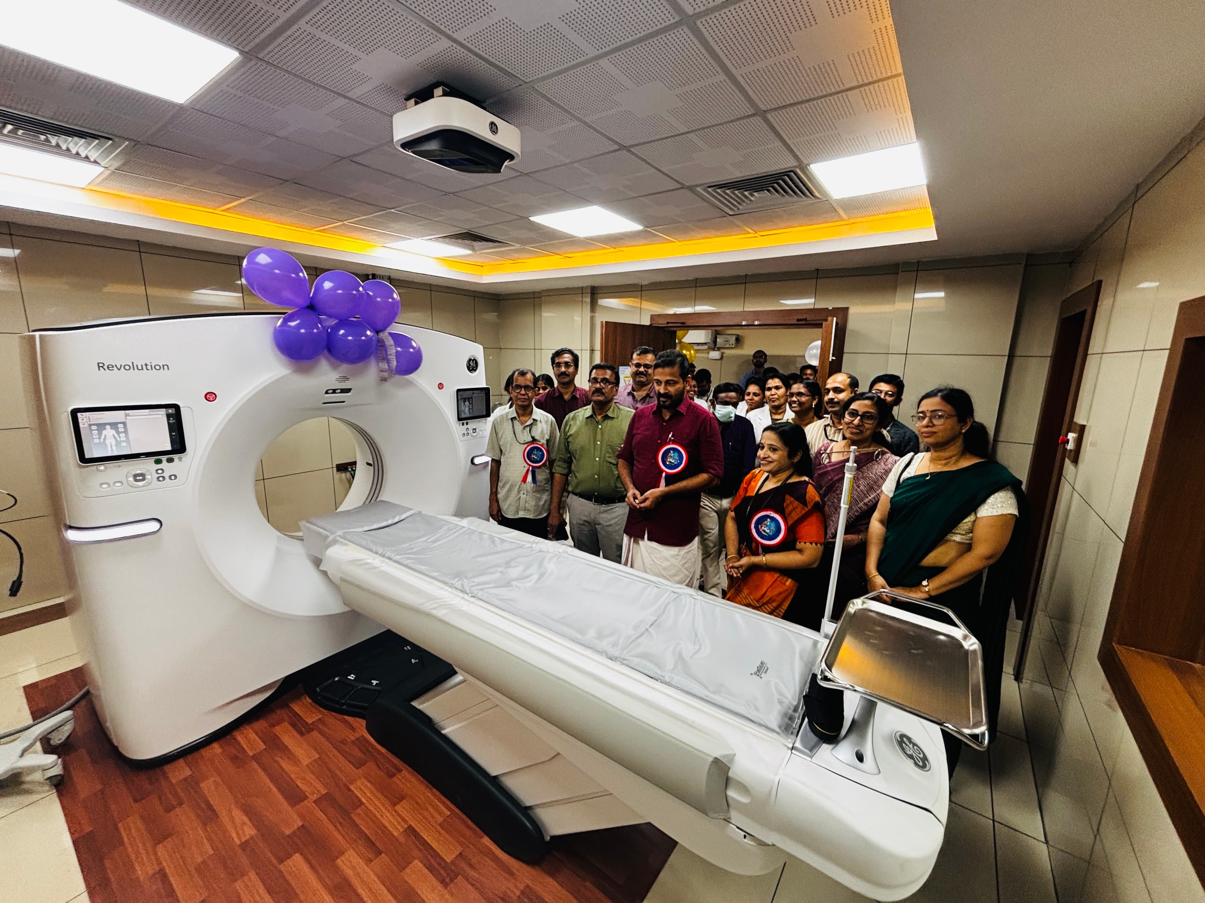 എംആർഐ സ്കാനിംഗ് മെഷീൻ