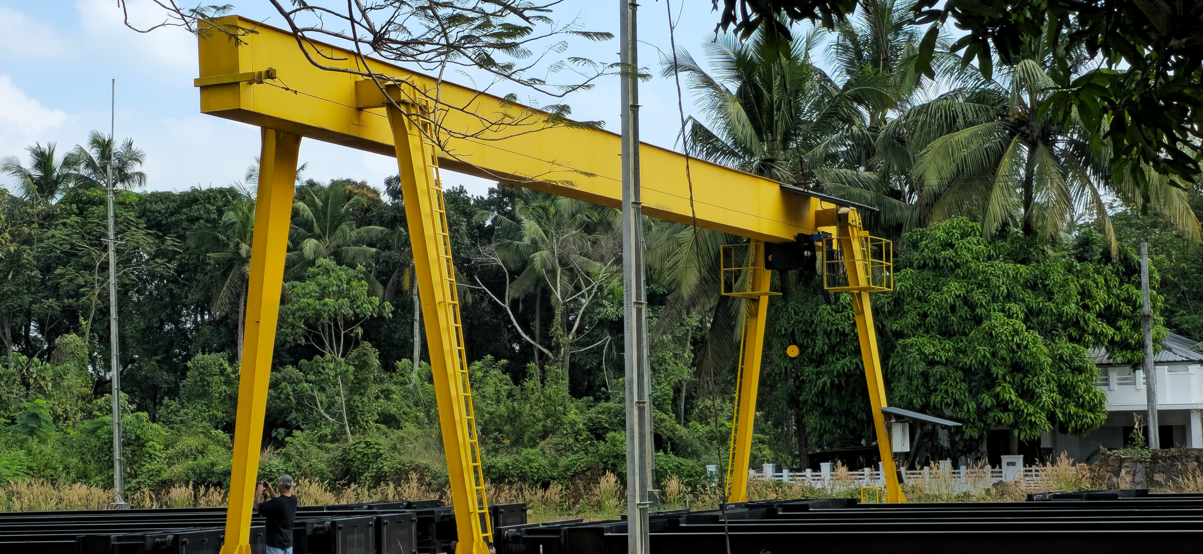 ചൂലിശ്ശേരി പോൾ കാസ്റ്റിംഗ് യാർഡ്